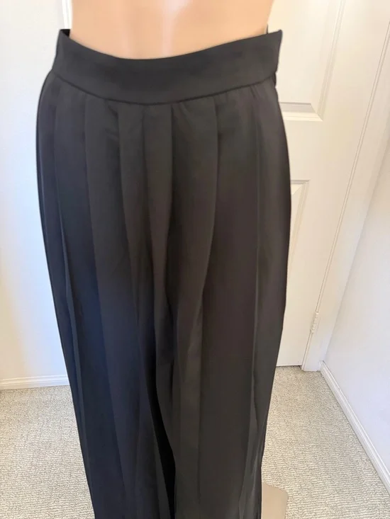 JUXLABEL Wide-Leg High-Waist Black Palazzo Pants - Picture 4 of 10